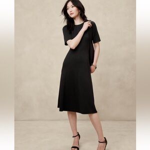 New! Banana Republic Factory SOFT TOUCH SCUBA SEAMED MIDI DRESS